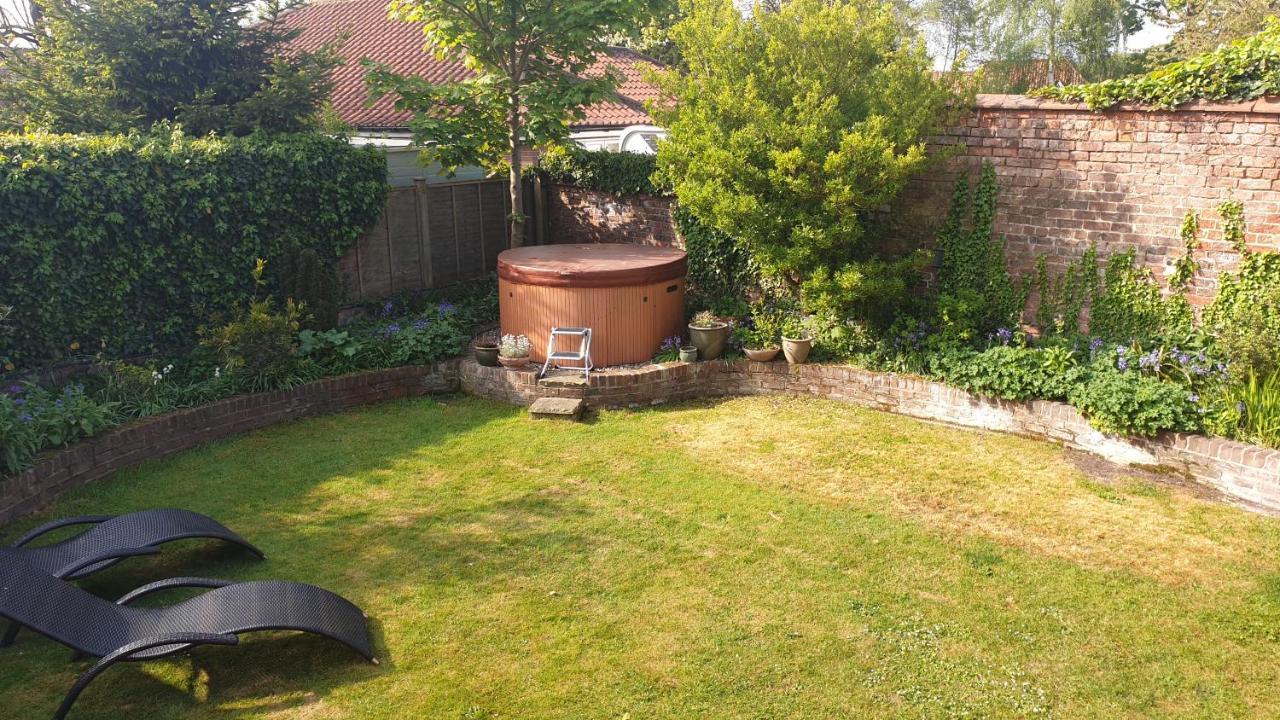 Holly Cottage, Hidden Gem In The Yorkshire Wolds Welton  Экстерьер фото